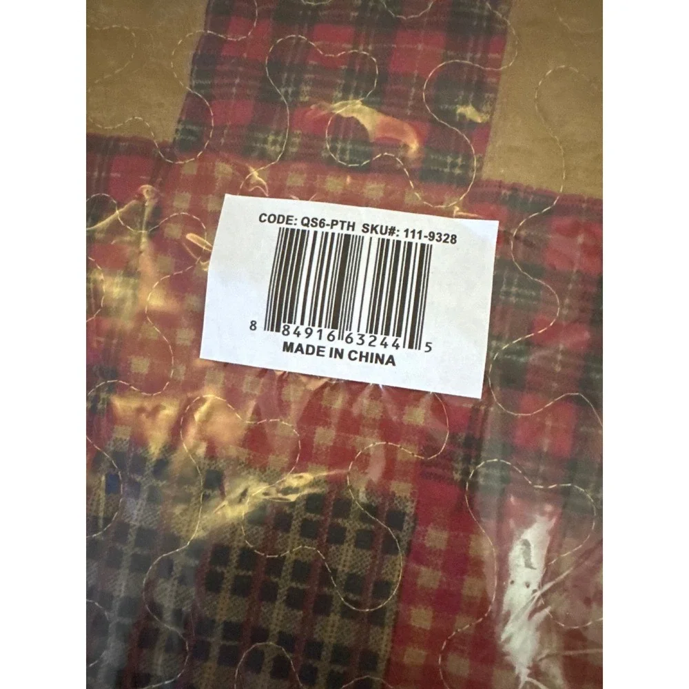NWT Patchwork Quilted Pillow Shams Standard Red Green Tan Gingham Rustic